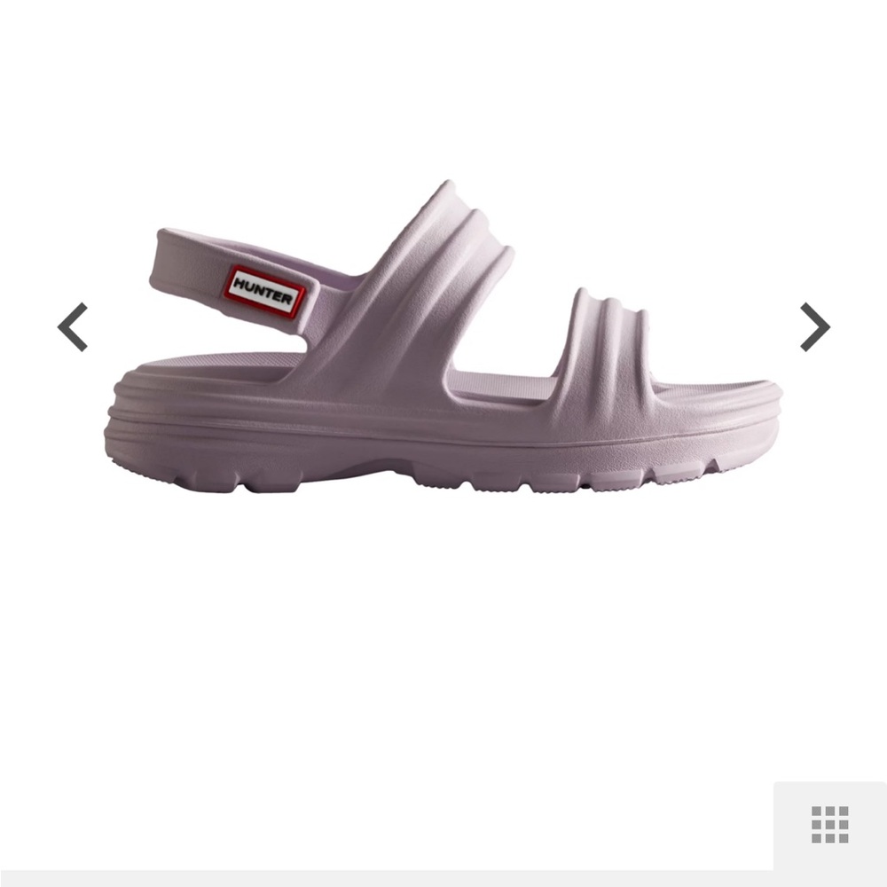 Hunter Lavender Sandals